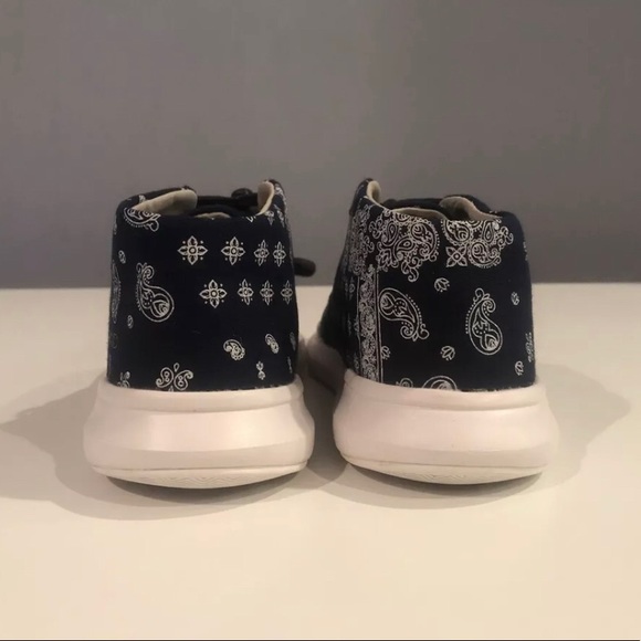 AKID REMINGTON BANDANA PRINT INDIGO BLUE SIZE 12C - Picture 2 of 6